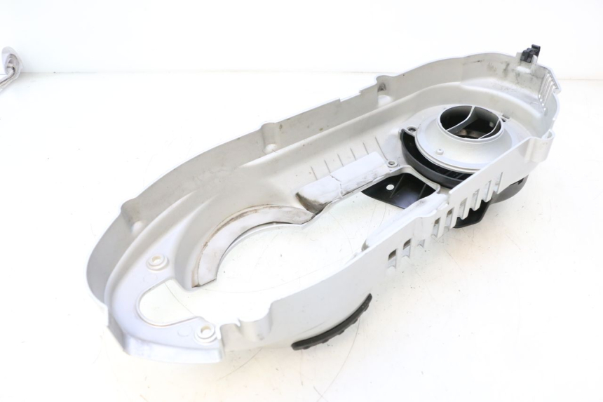 photo de ENGINE COVER PIAGGIO MP3 LT 400 (2007 - 2012) - Zoom on usage condition