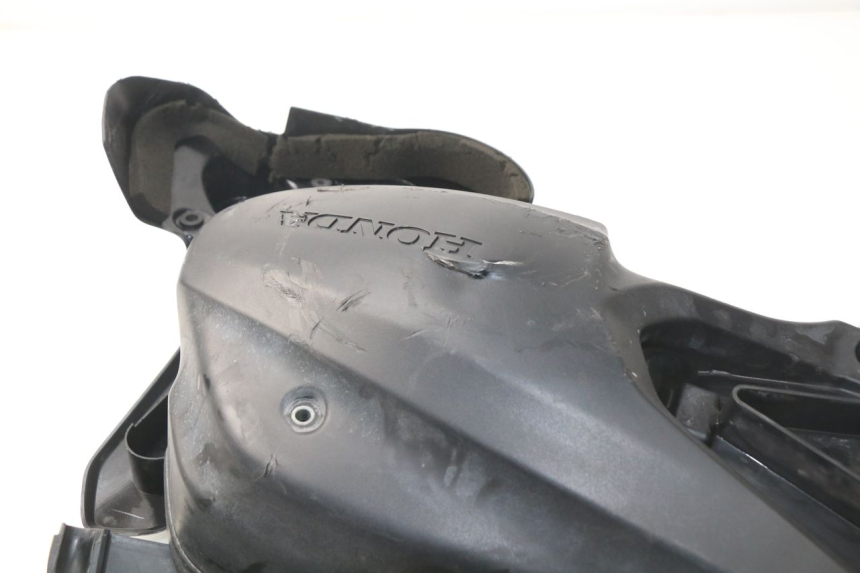 photo de ENGINE COVER HONDA NSS EX FORZA 250 (2005 - 2013) - Zoom on usage condition
