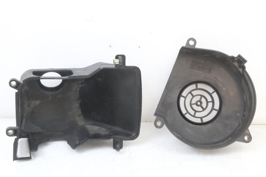 photo de ENGINE COVER PEUGEOT STREETZONE I 2T 50 (2018 - 2020) - Component detail