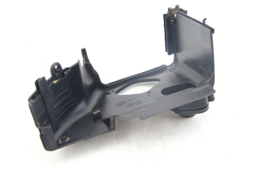 photo de ENGINE COVER PEUGEOT V-CLIC VCLIC 50 (2007 - 2013) - Markings and original references