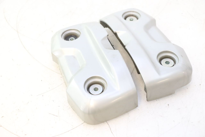 photo de ENGINE COVER HONDA XLV VARADERO 125 (2007 - 2012) - Product overview