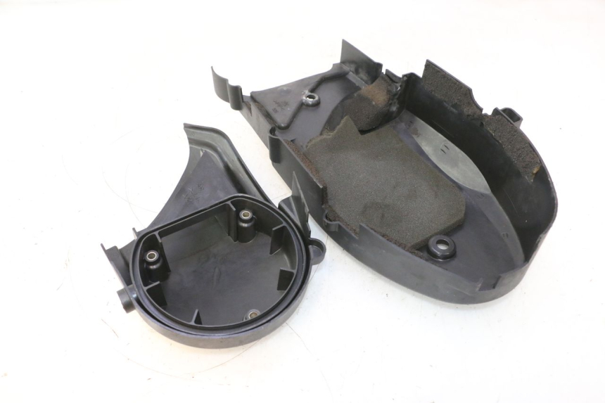 photo de ENGINE COVER YAMAHA YP MAJESTY 125 (1998 - 2001) - Component detail