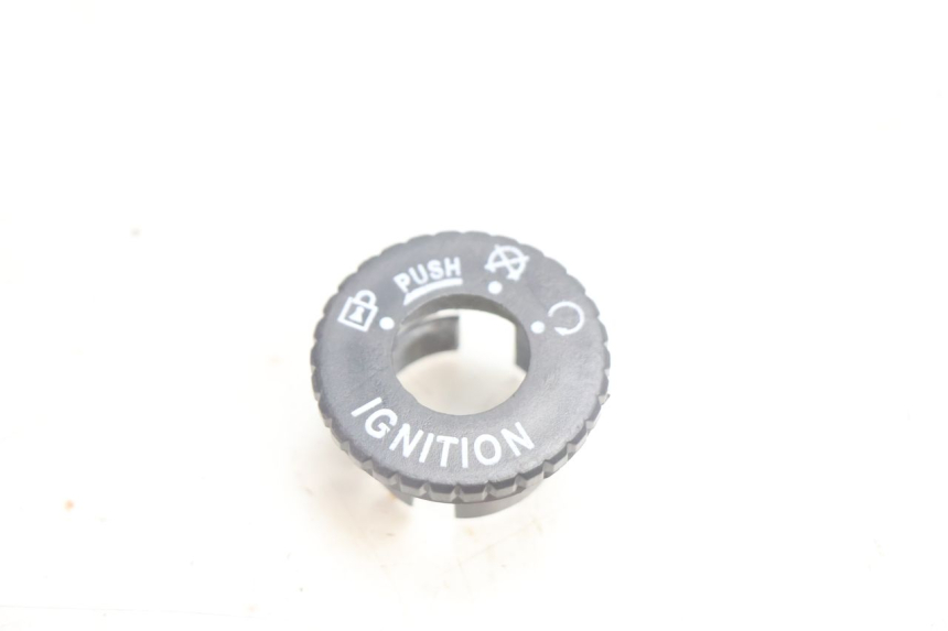 photo de IGNITION SWITCH COVER KYMCO AGILITY 4T 50 (2018 - 2022) - Component detail