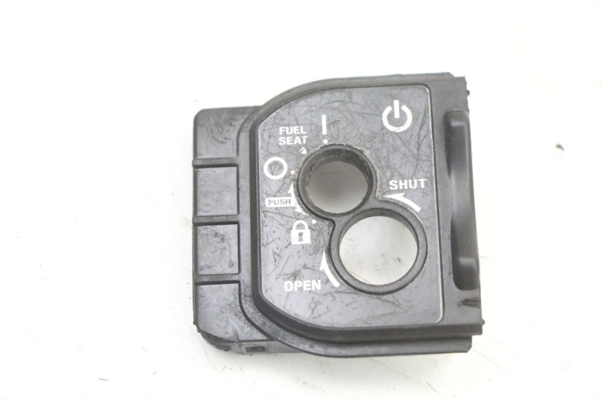 photo de IGNITION SWITCH COVER HONDA PCX (JF57/JF64) 125 (2014 - 2018) - Main view