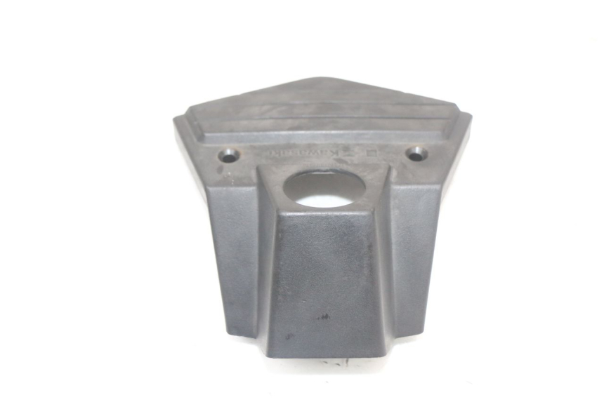 photo de IGNITION SWITCH COVER KAWASAKI GTR 1000 (1994 - 2004) - Technical close-up