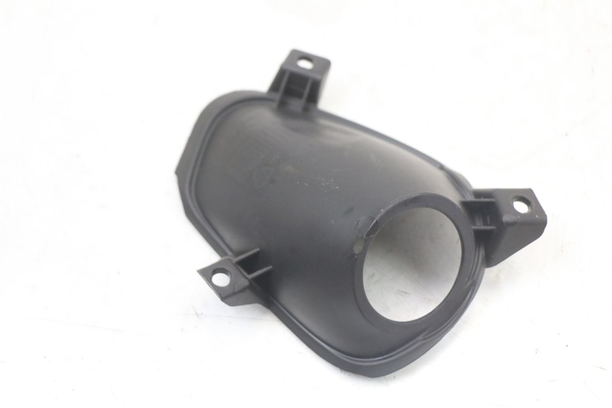 photo de IGNITION SWITCH COVER PIAGGIO MP3 HPE 350 (2018 - 2020) - Technical close-up