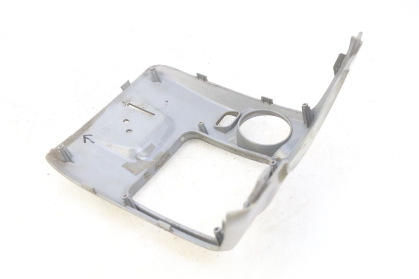 photo de IGNITION SWITCH COVER DAELIM S3 125 (2010 - 2017) - Component detail