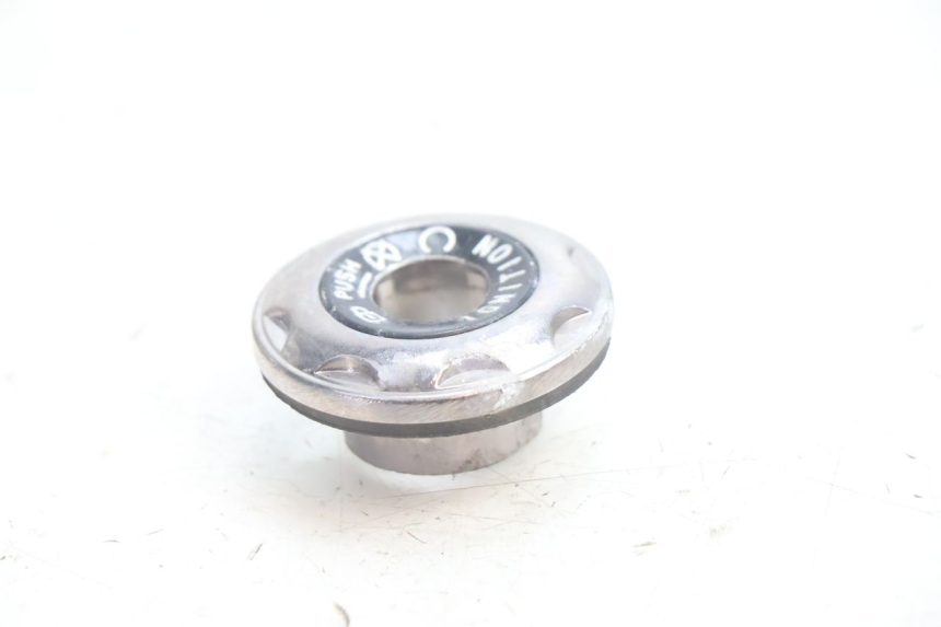 photo de IGNITION SWITCH COVER JM MOTORS SANTANA EVO 50 (2024 - 2026) - Component detail