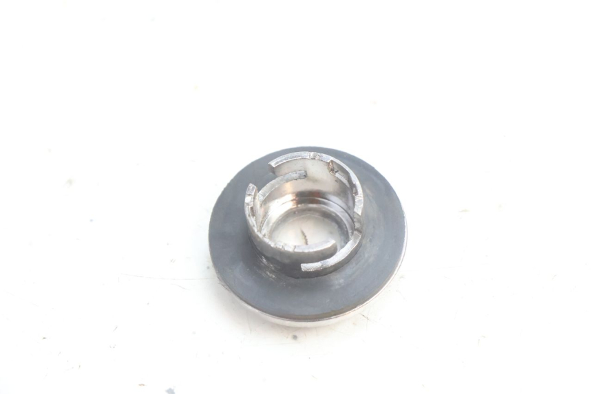 photo de IGNITION SWITCH COVER JM MOTORS SANTANA EVO 50 (2024 - 2026) - Zoom on usage condition