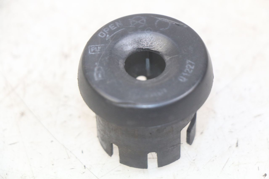 photo de IGNITION SWITCH COVER MBK SKYLINER 125 (1998 - 2001) - Main view