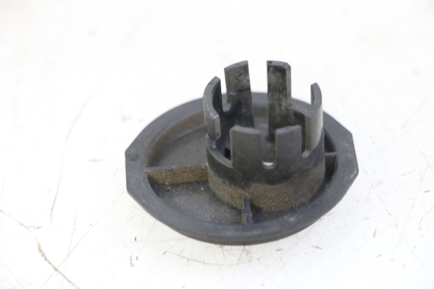 photo de IGNITION SWITCH COVER SUZUKI BURGMAN 125 (2015 - 2017) - Component detail