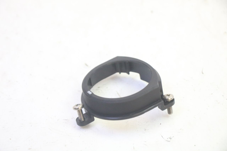 photo de IGNITION SWITCH COVER YAMAHA TRICITY 300 (2020 - 2024) - Main view