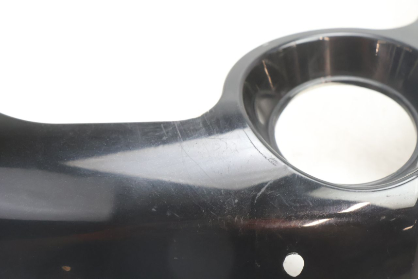photo de IGNITION SWITCH COVER YAMAHA X-MAX XMAX 125 (2010 - 2013) - Zoom on usage condition