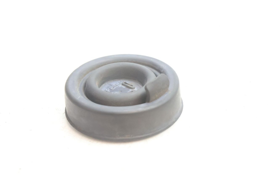 photo de HEADLIGHT DUST COVER PIAGGIO LIBERTY 125 (1998 - 2008) - Component detail