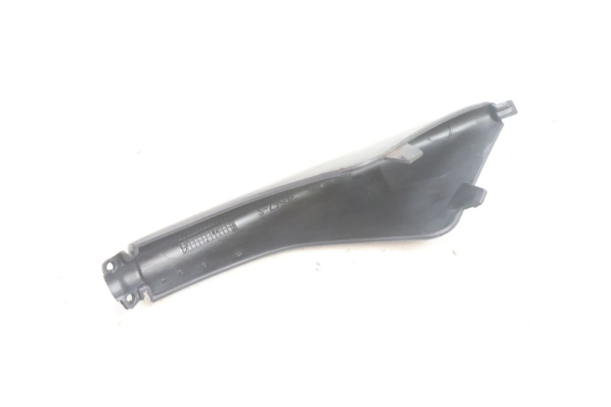 photo de MIRROR COVER APRILIA ATLANTIC S 125 (2010 - 2013) - Technical close-up