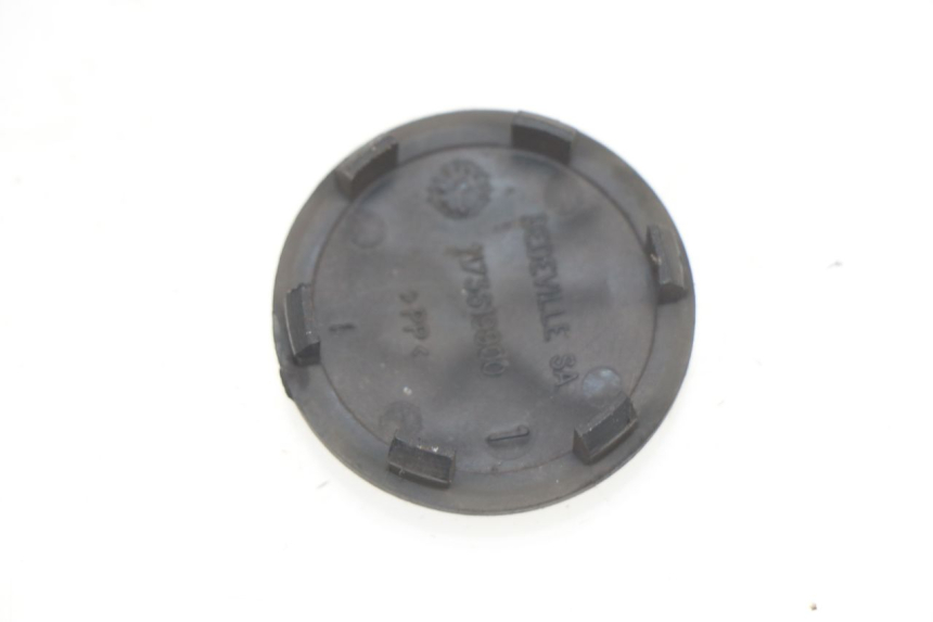 photo de WHEEL COVER PEUGEOT ELYSTAR 50 (2002 - 2014) - Zoom on usage condition