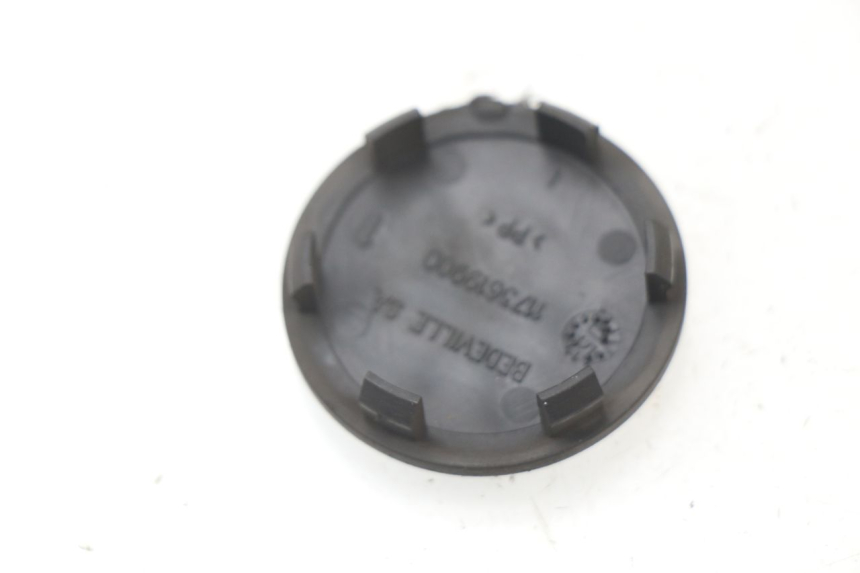 photo de WHEEL COVER PEUGEOT JET FORCE CARBU 50 (2003 - 2016) - Component detail