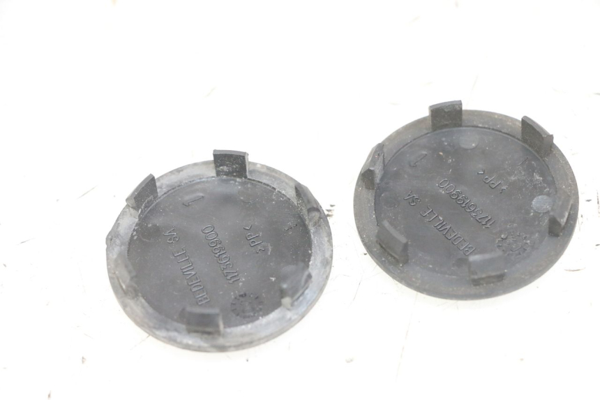 photo de WHEEL COVER PEUGEOT SPEEDFIGHT 2 LC 50 (2000 - 2009) - Component detail