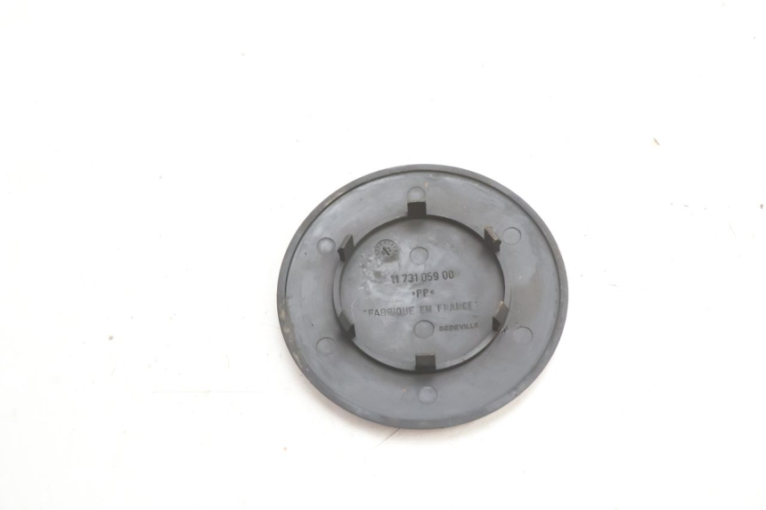 photo de WHEEL COVER PEUGEOT TREKKER 50 (1995 - 2004) - Zoom on usage condition