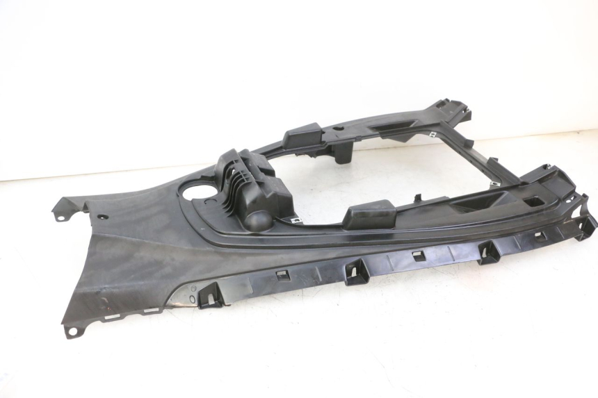 photo de UNDERSEAT PANEL QUADRO 4 4D 350 (2015 - 2018) - Zoom on usage condition