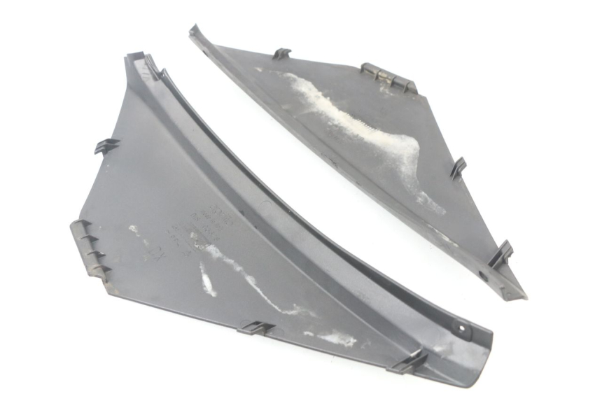 photo de UNDERSEAT PANEL APRILIA ATLANTIC 125 (2003 - 2009) - Component detail