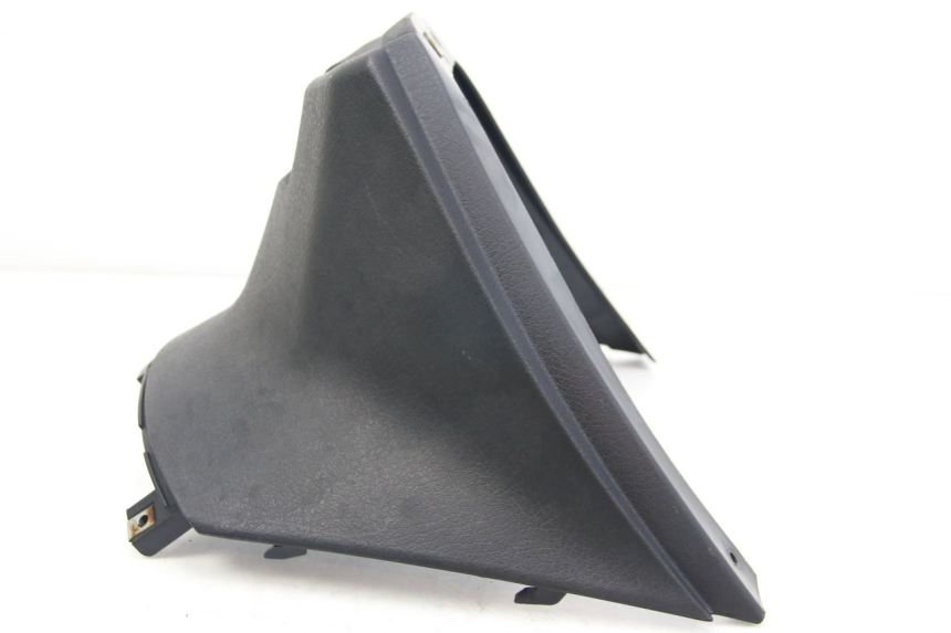 photo de UNDERSEAT COVER DERBI BOULEVARD 50 (2009 - 2006) - Zoom on usage condition