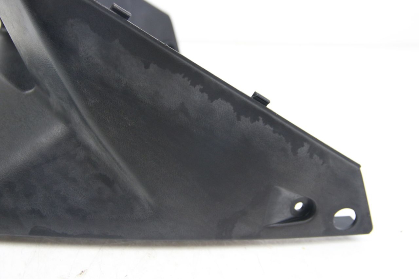 photo de UNDERSEAT COVER YAMAHA BW'S BWS 125 (2010 - 2013) - Technical close-up