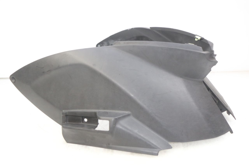 photo de UNDERSEAT COVER PEUGEOT CITYSTAR 125 (2011 - 2017) - Fixing points details