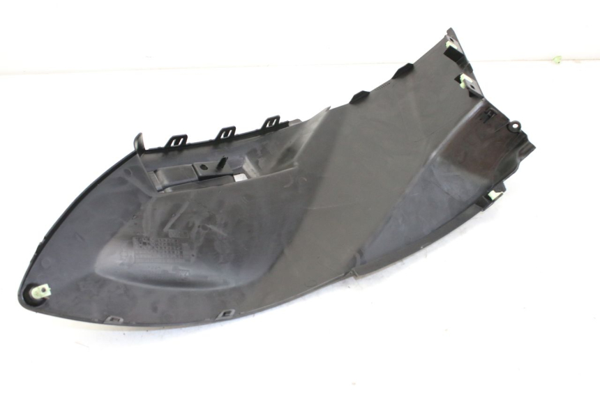 photo de UNDERSEAT COVER PEUGEOT CITYSTAR 50 (2013 - 2017) - Technical close-up