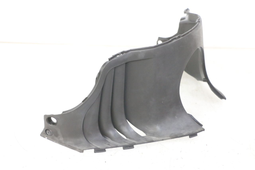 photo de UNDERSEAT PANEL DAELIM BESBI 125 (2007 - 2008) - Fixing points details