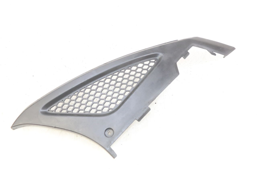 photo de RIGHT SIDE UNDER SEAT COVER KYMCO AGILITY RS 4T 50 (2009 - 2013) - Main view