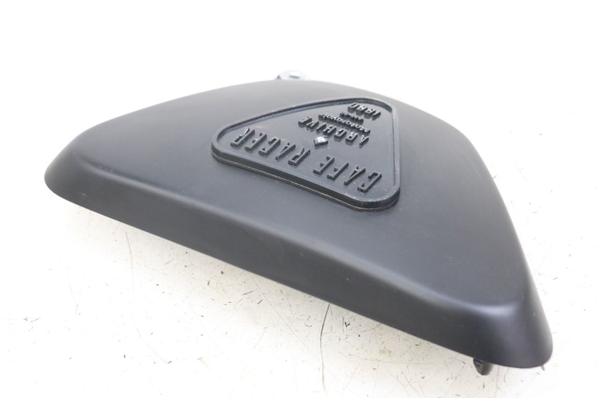 photo de RIGHT UNDERSEAT PANEL ARCHIVE CAFE RACER 4T 50 (2019 - 2024) - Alternative perspective