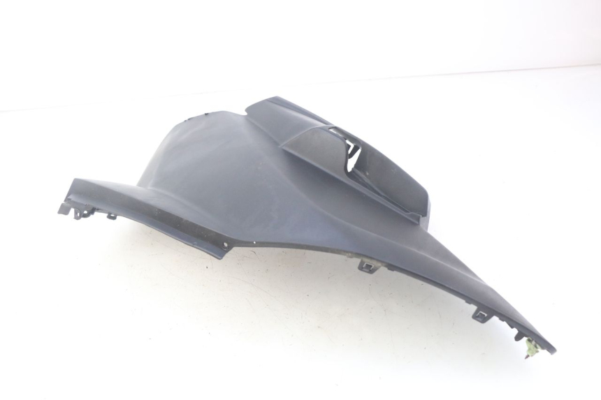 photo de RIGHT SIDE SEAT COVER PEUGEOT CITYSTAR 125 (2011 - 2017) - Alternative perspective