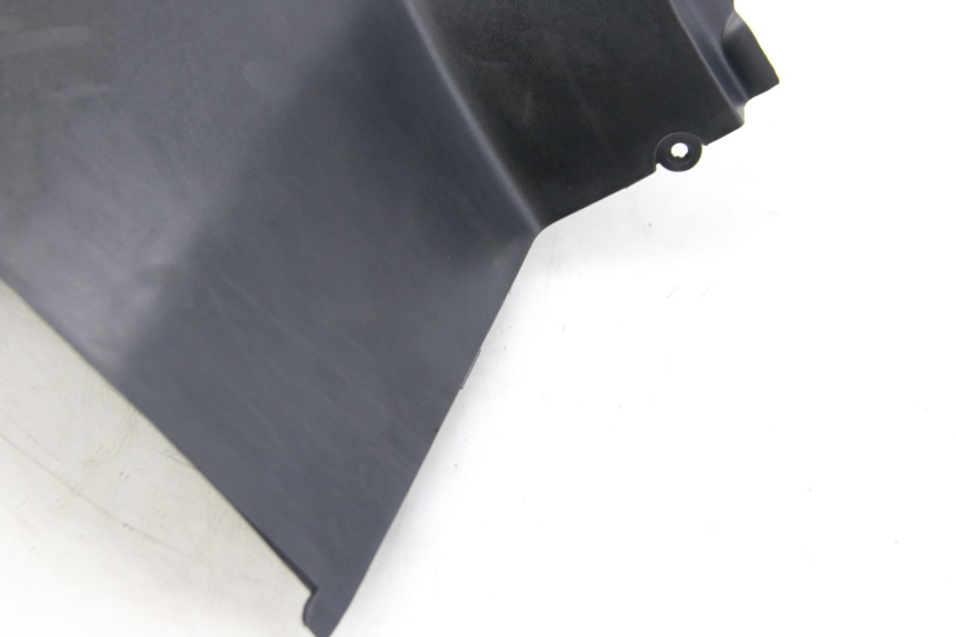 photo de RIGHT SIDE SEAT COVER PEUGEOT CITYSTAR 125 (2011 - 2017) - Component detail