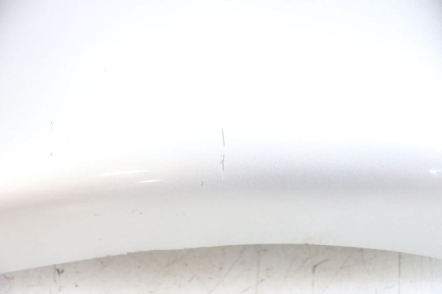 photo de RIGHT UNDERSEAT PANEL APRILIA CLASSIC 125 (1995 - 2001) - Fixing points details