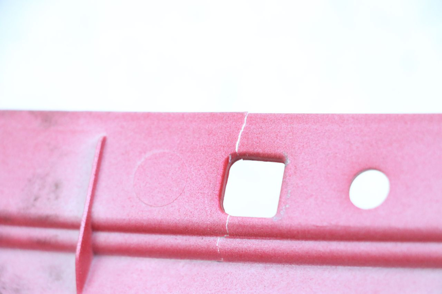 photo de RIGHT UNDERSEAT PANEL PEUGEOT DJANGO 4T 50 (2014 - 2019) - Alternative perspective