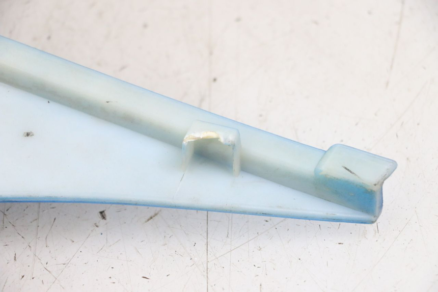 photo de RIGHT UNDERSEAT PANEL EBROH BRAVO GLE 1 (2020 - 2024) - Zoom on usage condition