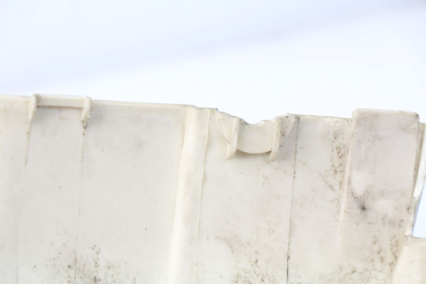 photo de RIGHT UNDERSEAT PANEL LINTEX FEVER 2T 50 (2009 - 2022) - Technical close-up