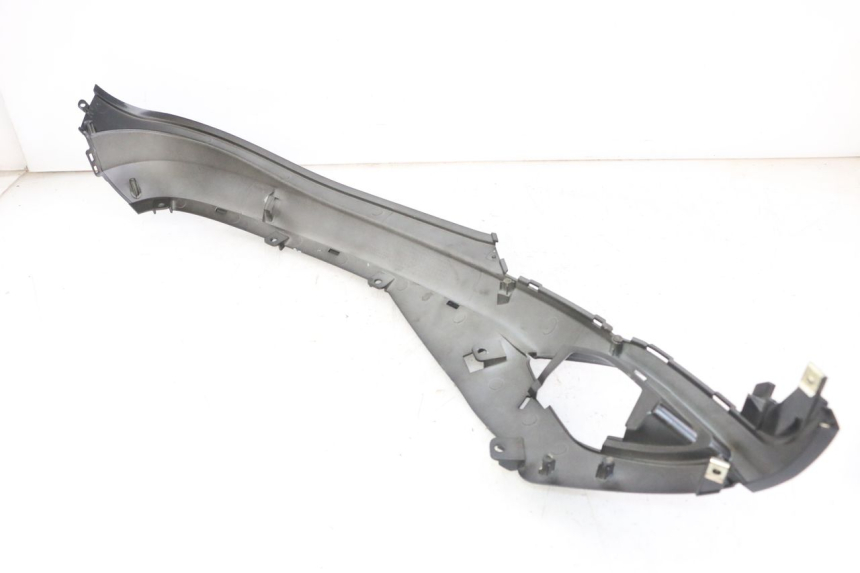 photo de RIGHT UNDERSEAT PANEL SYM FIDDLE 3 III 50 (2014 - 2020) - Component detail