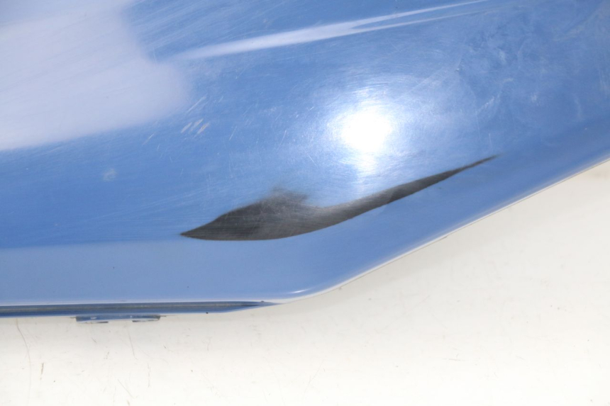 photo de RIGHT UNDERSEAT PANEL YAMAHA FJR ABS 1300 (2006 - 2012) - Surface and material condition