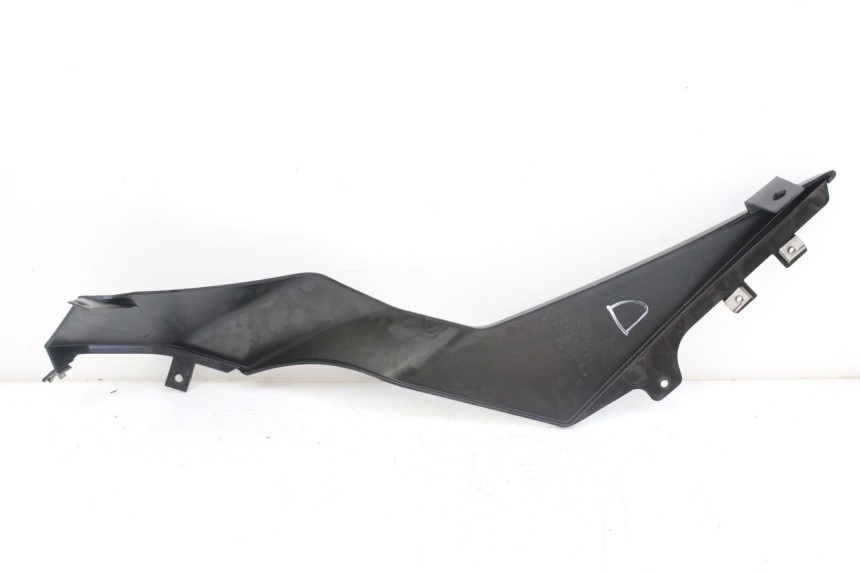 photo de RIGHT SIDE UNDER SEAT COVER DERBI GPR 50 (2004 - 2009) - Main view