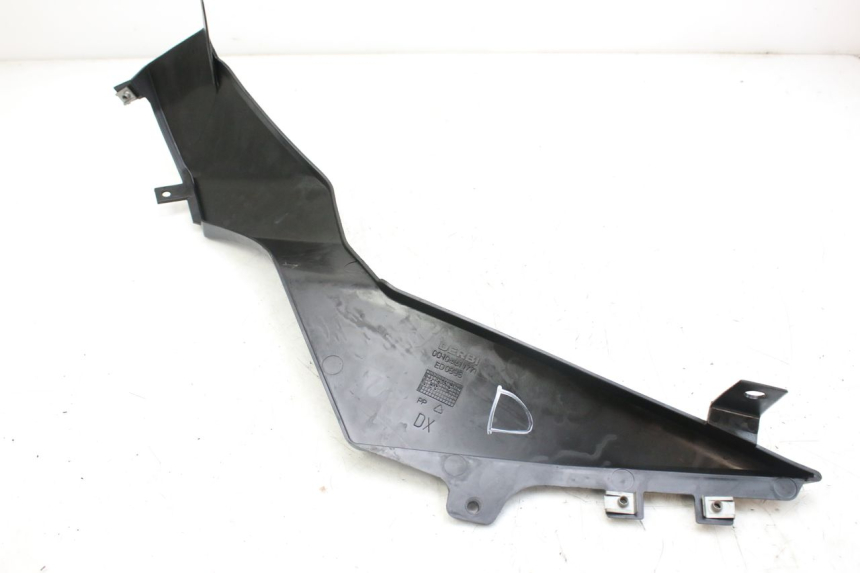 photo de RIGHT SIDE UNDER SEAT COVER DERBI GPR 50 (2004 - 2009) - Product overview