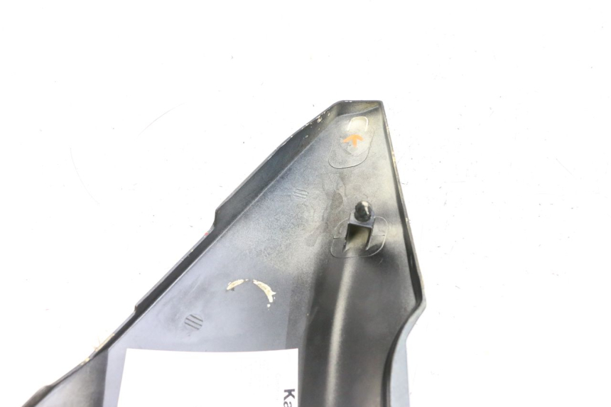 photo de RIGHT UNDERSEAT PANEL KAWASAKI GPZ RX 1000 (1986 - 1988) - Component detail