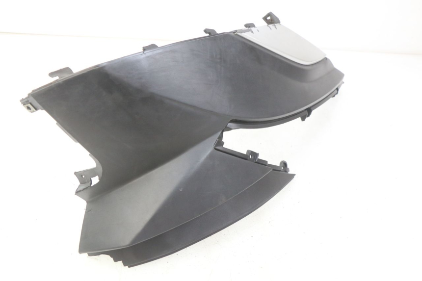 photo de RIGHT SIDE SEAT COVER TNT MOTOR GRIDO 2T 50 (2010 - 2019) - Component detail