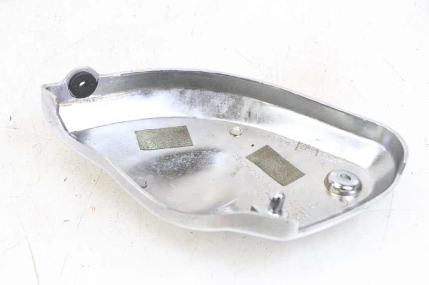 photo de RIGHT UNDERSEAT PANEL SUZUKI GSF N BANDIT 600 (1996 - 1999) - Component detail