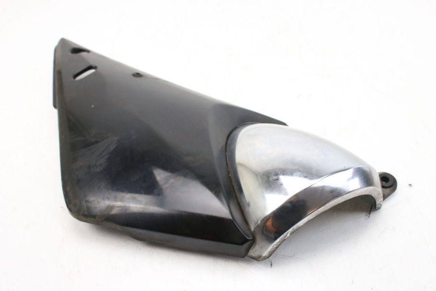 photo de RIGHT SIDE SEAT COVER SUZUKI GSF S BANDIT 600 (2000 - 2004) - Zoom on usage condition