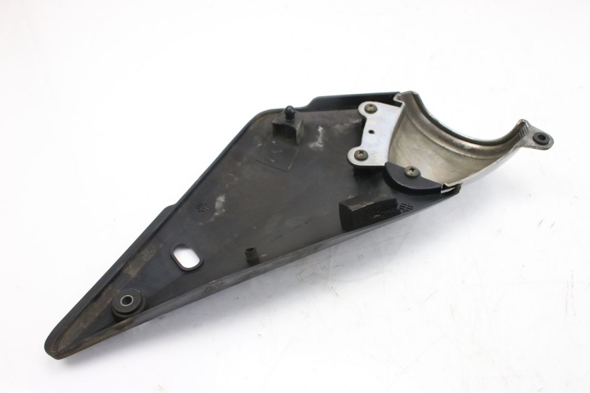 photo de RIGHT SIDE SEAT COVER SUZUKI GSF S BANDIT 600 (2000 - 2004) - Alternative perspective