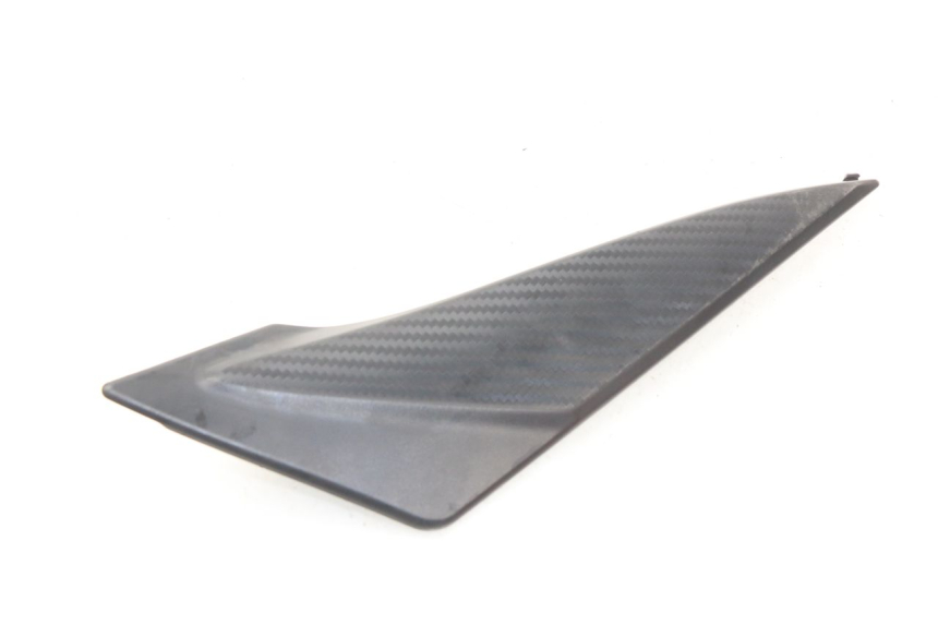 photo de RIGHT UNDERSEAT PANEL SUZUKI GSX-R GSXR 750 (2011 - 2016) - Component detail