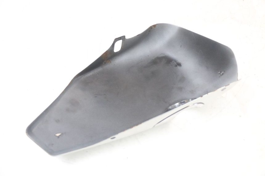 photo de RIGHT UNDERSEAT PANEL HARLEY DAVIDSON SPORTSTER XL CUSTOM 883 (1999 - 2006) - Fixing points details