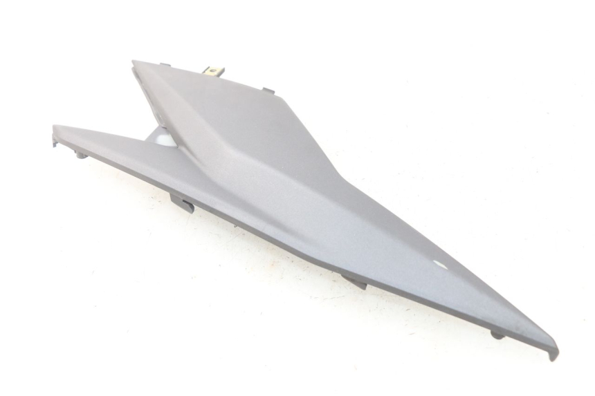 photo de RIGHT SIDE SEAT COVER SYM JET 4 4T 50 (2018 - 2021) - Component detail